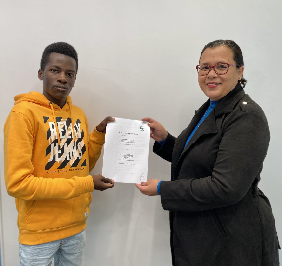 Nedbank awards in N$190 000 bursaries