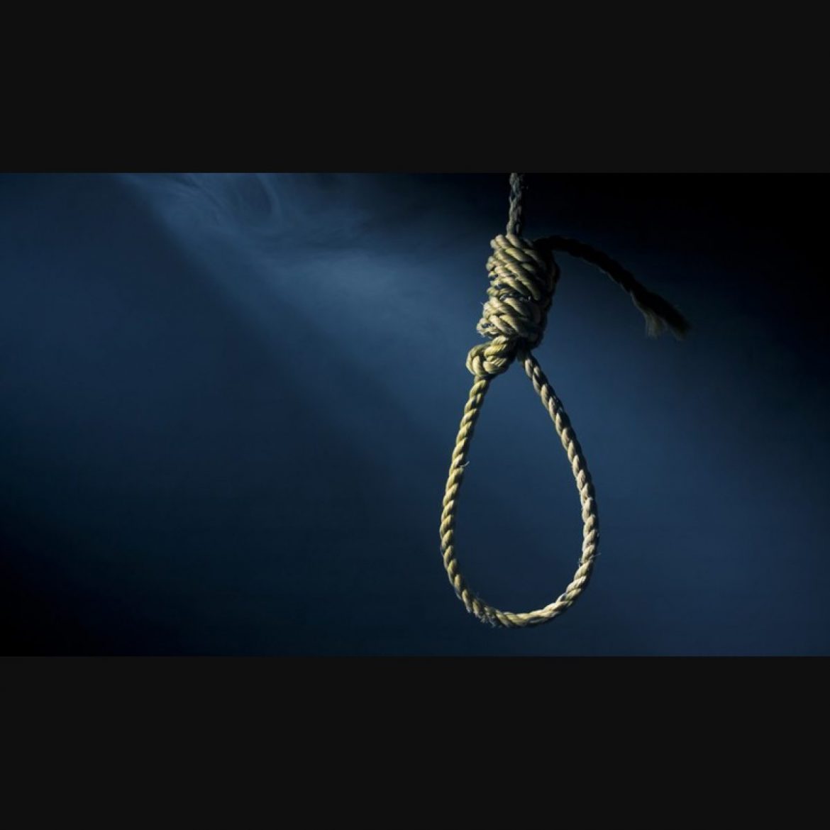 Man commits suicide in wedding suit