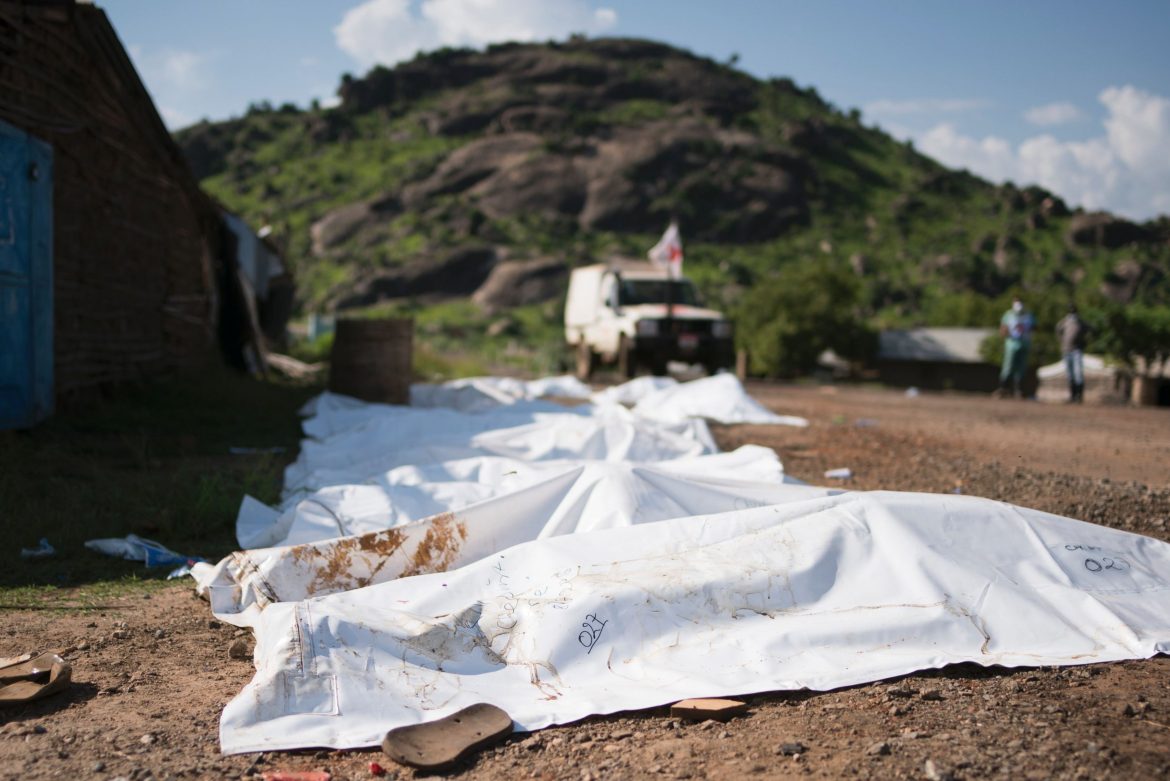 Roundup: UN says almost 4,000 killed, hundreds of thousands flee homes in Sudan fighting