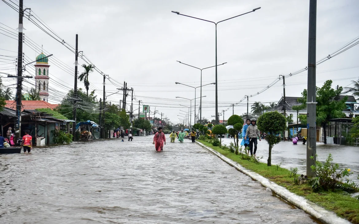 Flood death toll in southern Thailand hits 145