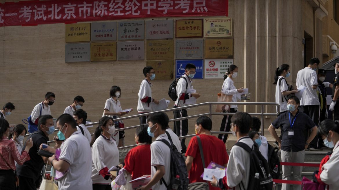 China sees jump in number of students returning from overseas in 2024