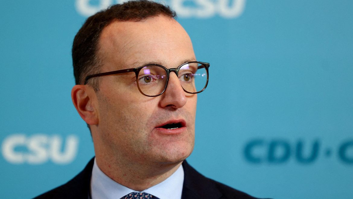 German parliamentary group leader resigns over surrogacy controversy