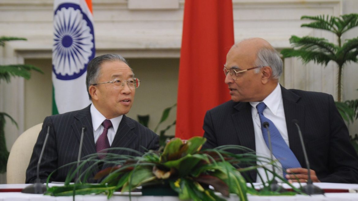 Chinese vice president meets Indian National Security Advisor