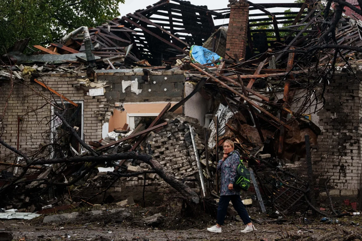 8 killed, 22 injured in Russian strikes on Ukraine