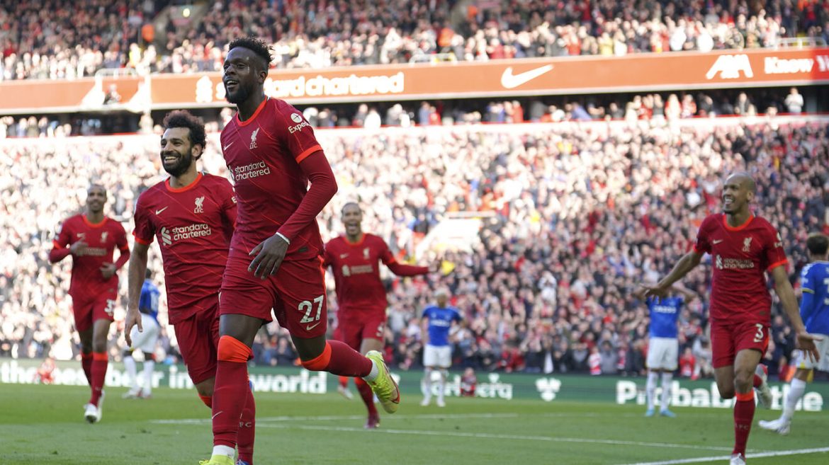 Liverpool’s derby win puts Everton into drop zone