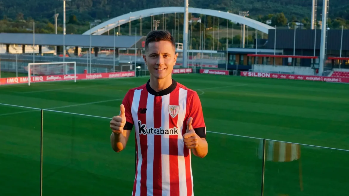 Athletic Club Bilbao confirm Ander Herrera’s return 8 years later