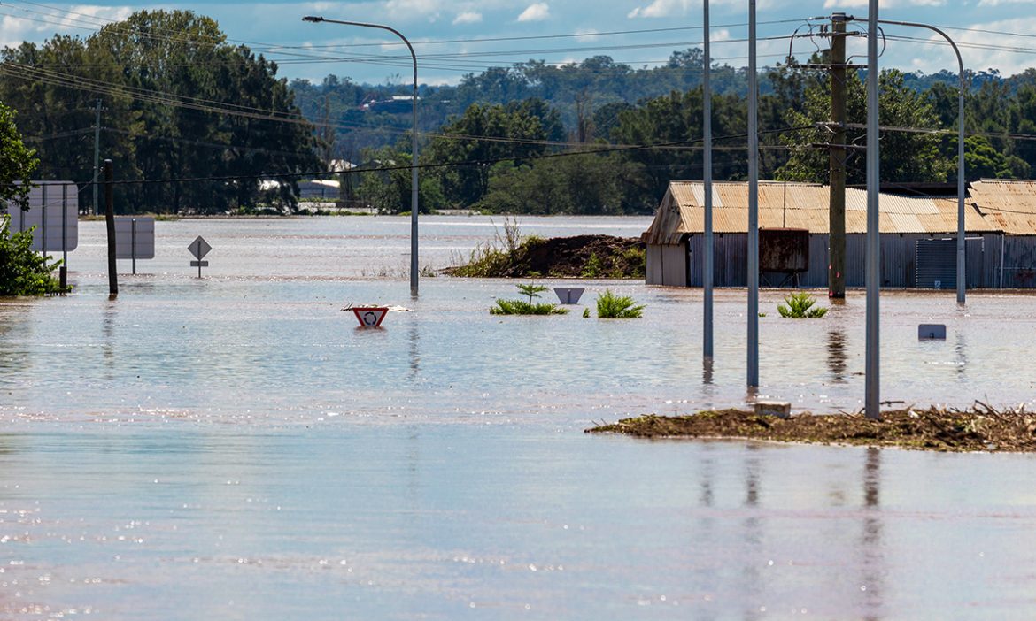 Australia facing summer of floods, mosquitoes: climate council