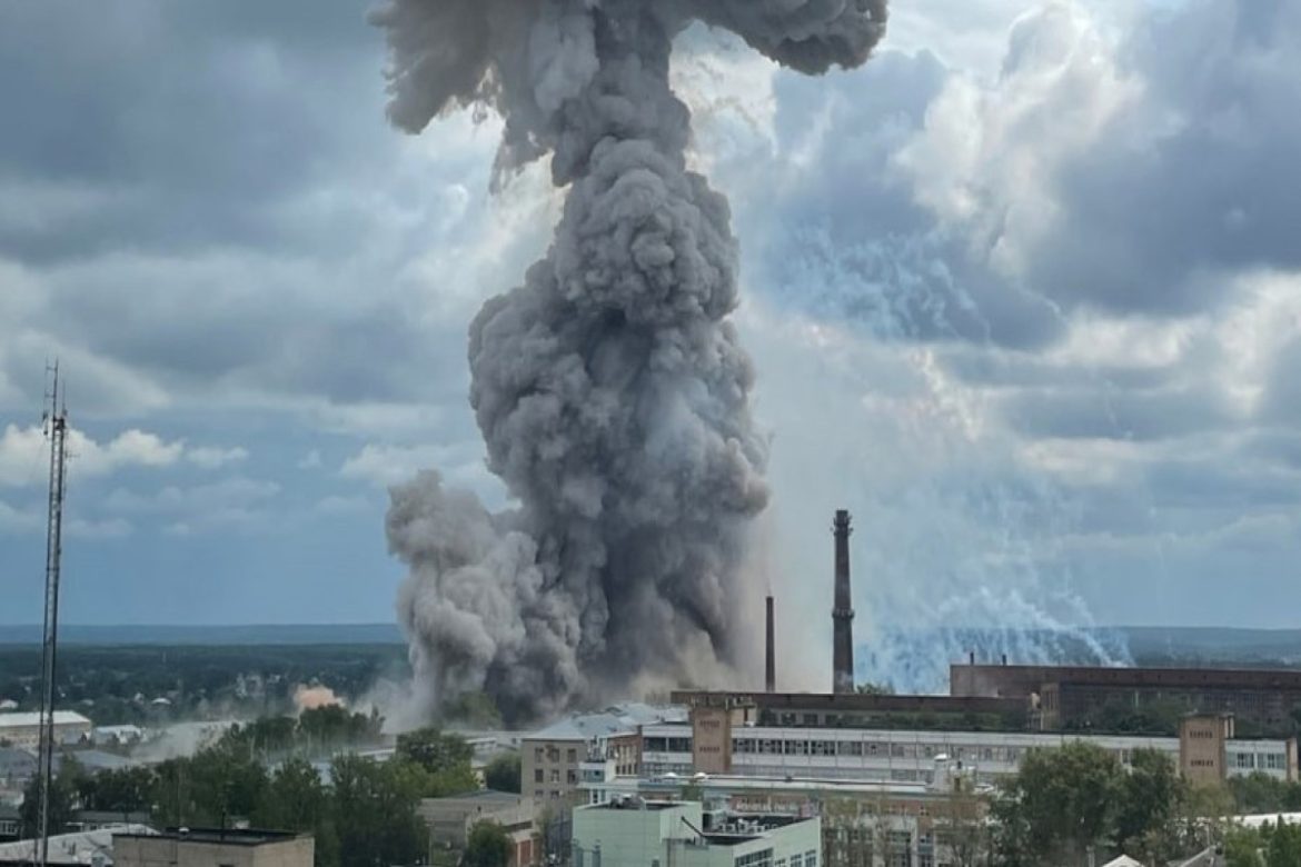 31 injured in blast at optical-mechanical plant in Moscow region