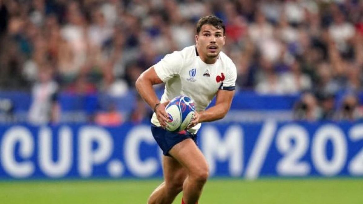 Antoine Dupont declared fully fit to lead France against South Africa