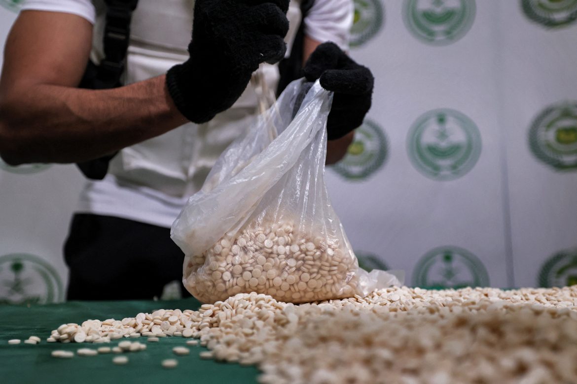 Lebanon foils smuggling of 6.5 mln Captagon pills