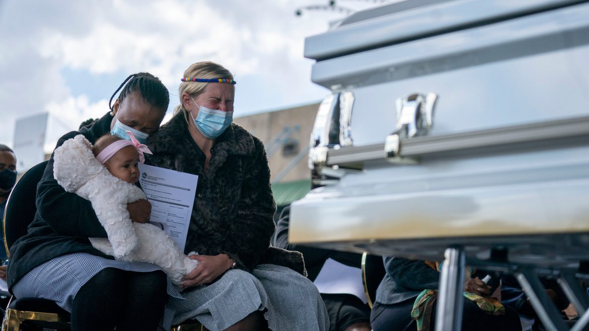 Policeman killed, another wounded in clash with gunmen in southeast Iran