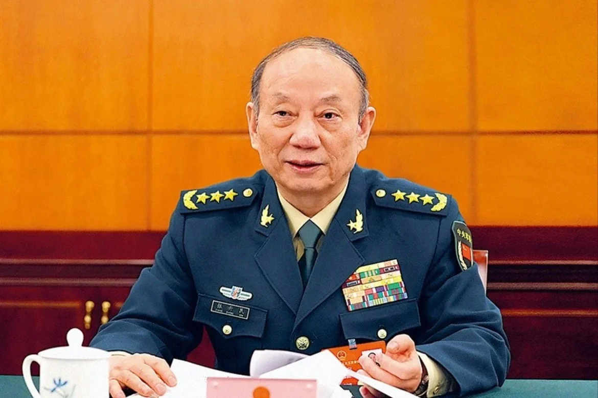 Senior military official stresses political guidance, combat readiness in pre-festival troop visit
