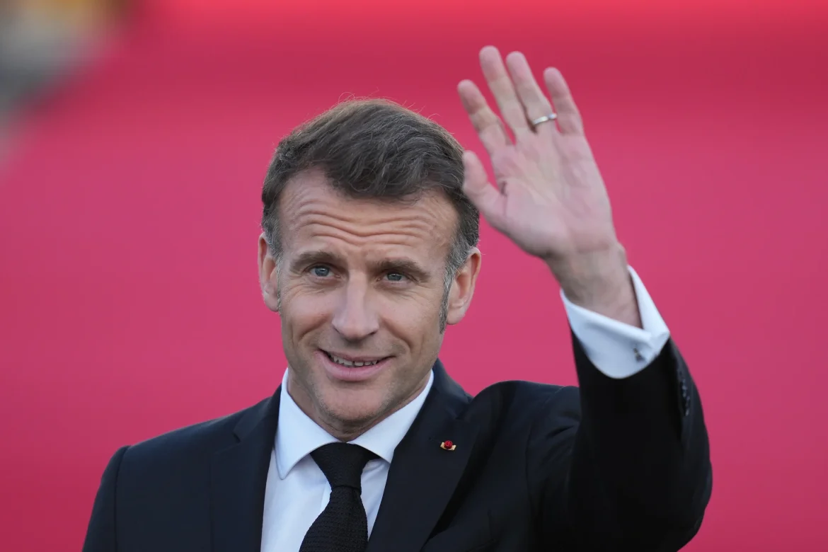 Using military action to “free” Strait of Hormuz unrealistic: Macron