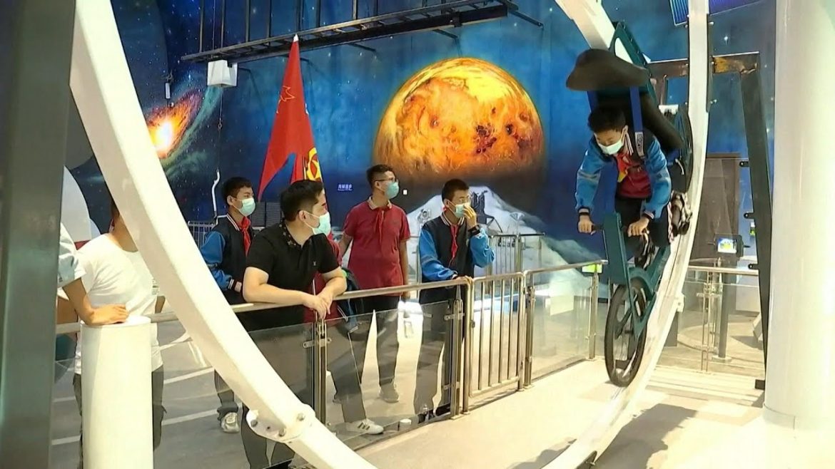 China launches immersive aerospace science center for kids, teenagers in Beijing