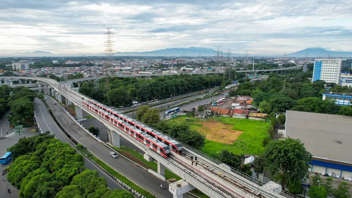 Indonesia accelerates railway expansion to cut logistics costs