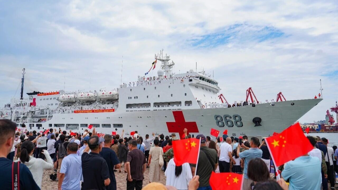 Chinese navy hospital ship sets sail for humanitarian medical mission in Africa, South Asia