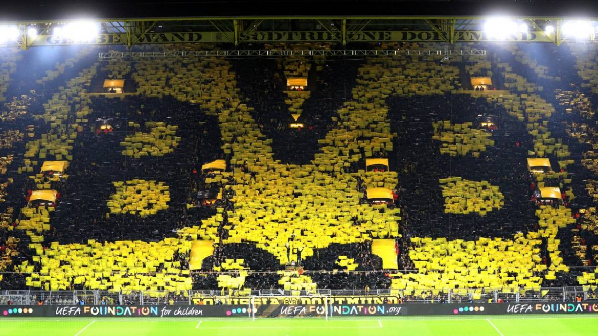 Dortmund fans hope for turnaround in Bundesliga