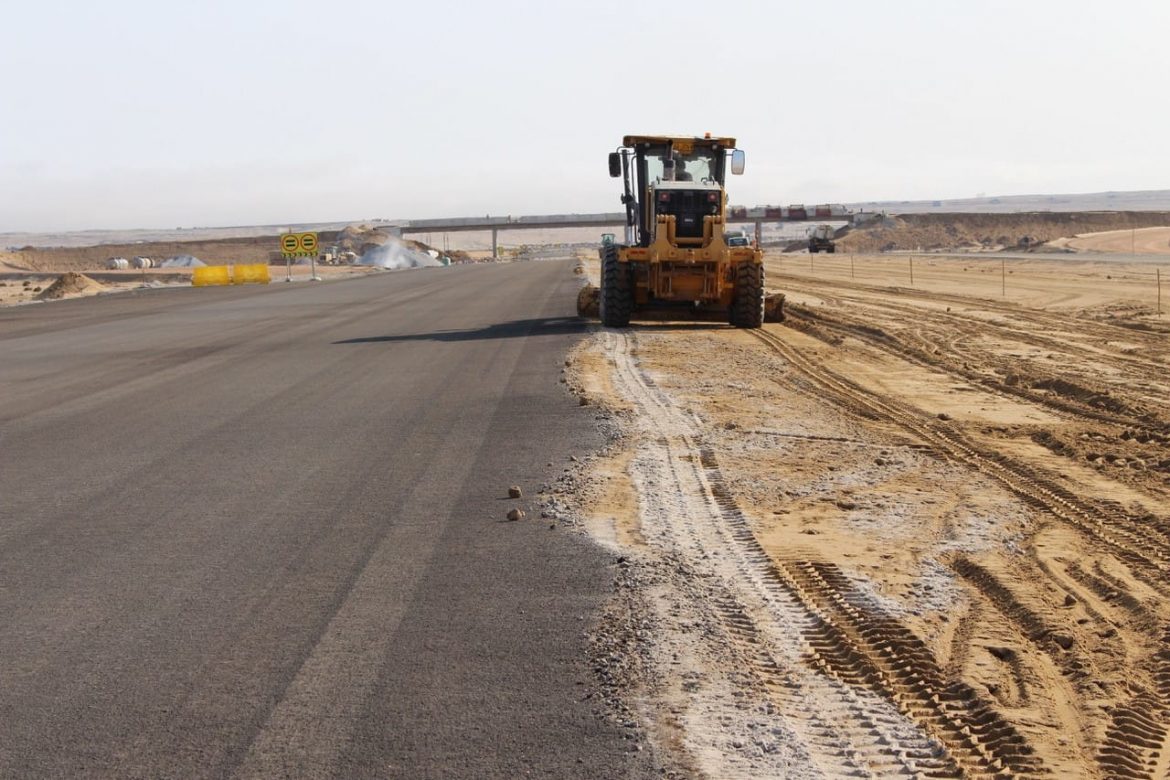 Windhoek-Okahandja road construction workers demand govt pay their company