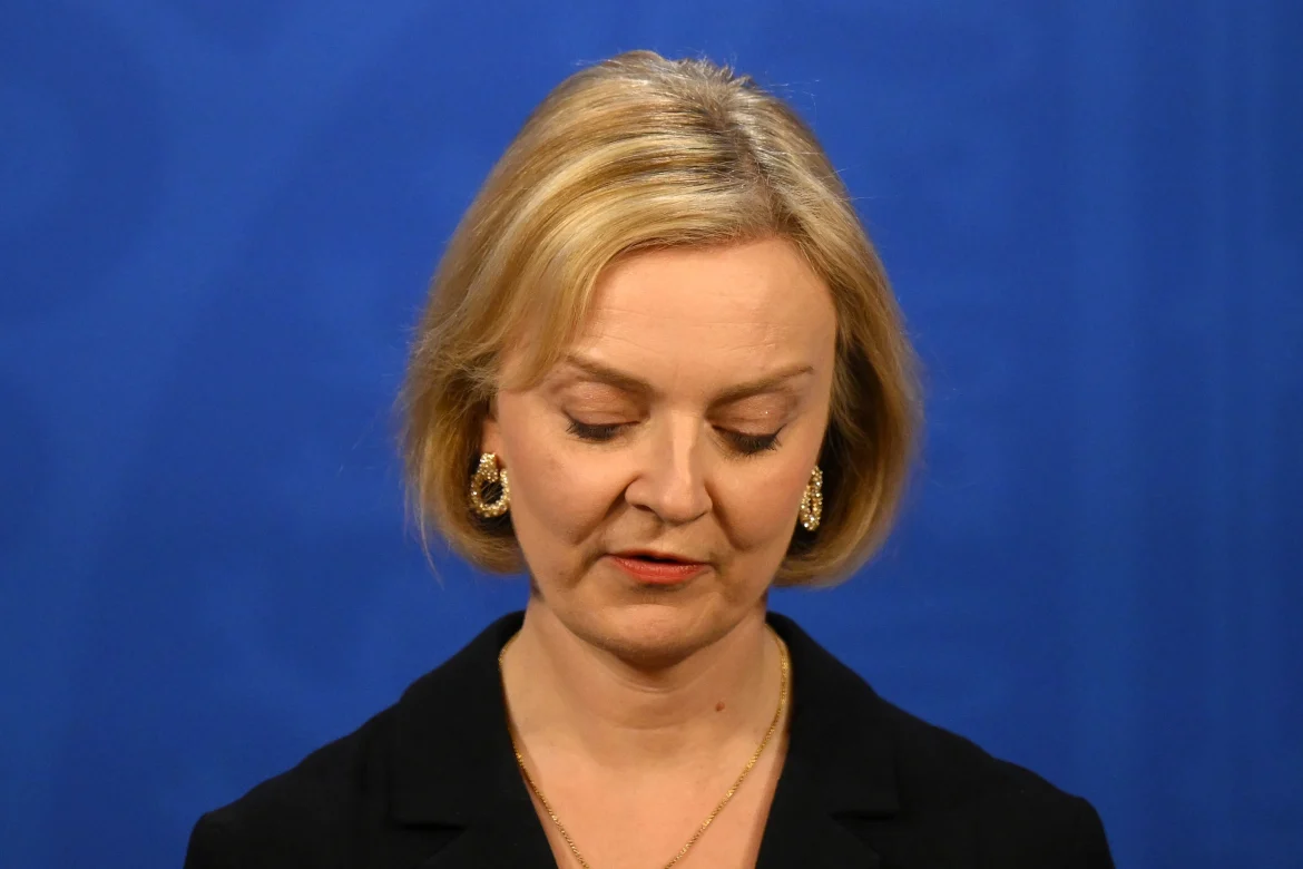Truss resigns, becomes shortest-serving UK PM