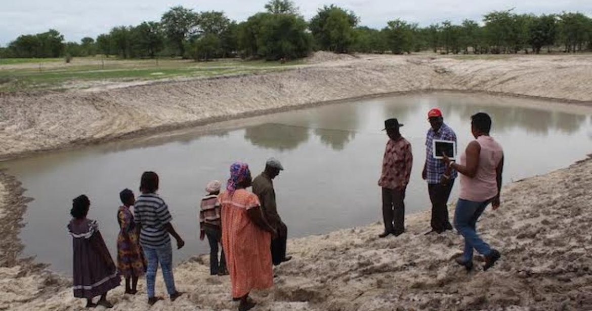 Brothers drown in earth dam