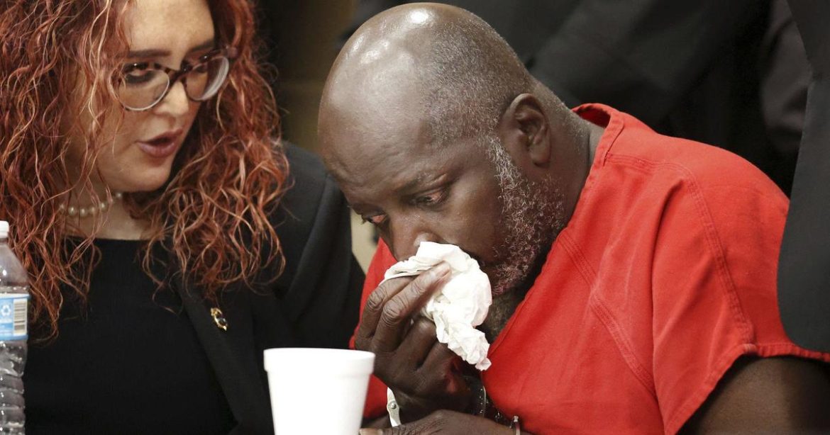 Wrongfully Convicted Florida Man Walks Free After 400-Year Sentence Vacated