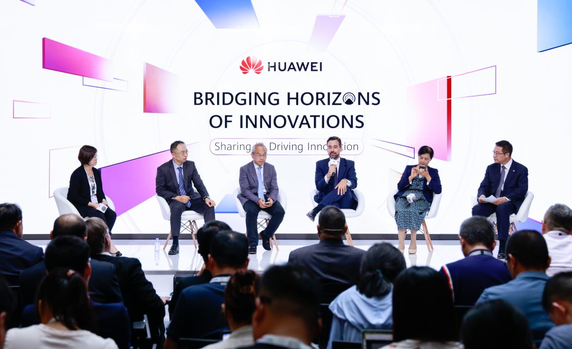 Huawei Announces Royalty Rates for Patents at Flagship Event in Shenzhen