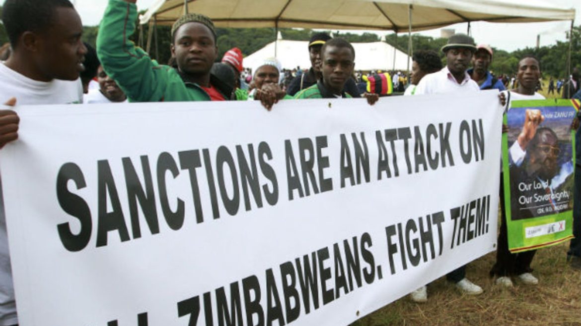 Southern African bloc calls for lifting of Western sanctions on Zimbabwe