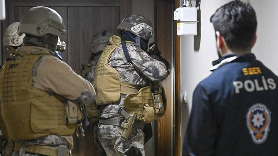 Turkish police apprehend 301 suspects in nationwide cybercrime operations