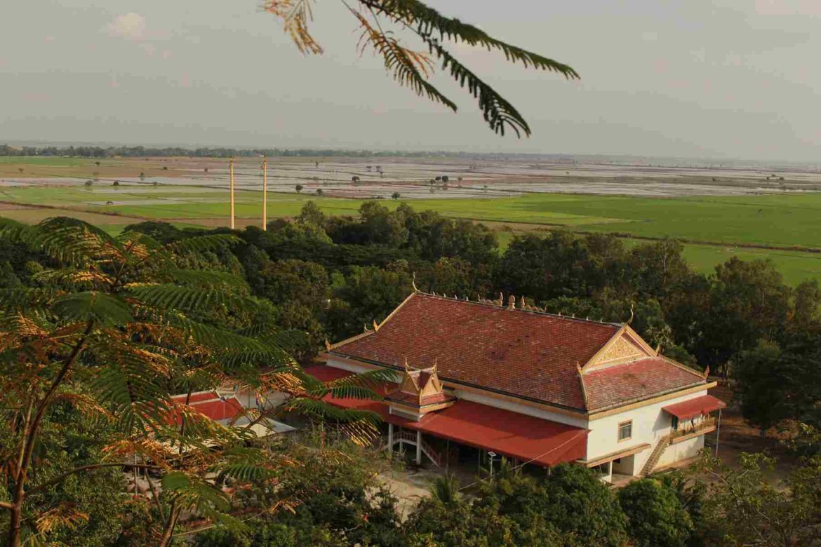 Cambodia approves 630 investment projects worth 10 bln USD in 2025