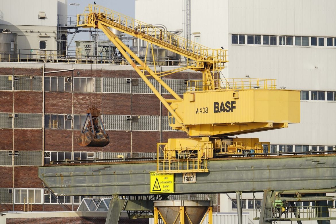 German chemical giant BASF commissions steam cracker in new China move