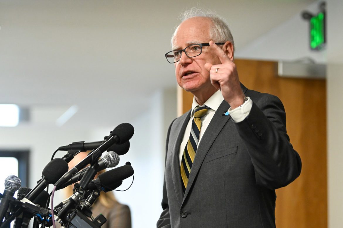 U.S. Justice Department investigating Minnesota governor, Minneapolis Mayor