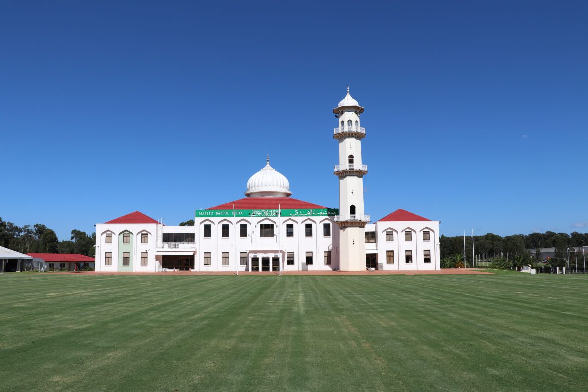 Australia’s largest mosque calls for more security after receiving 3rd threatening letter
