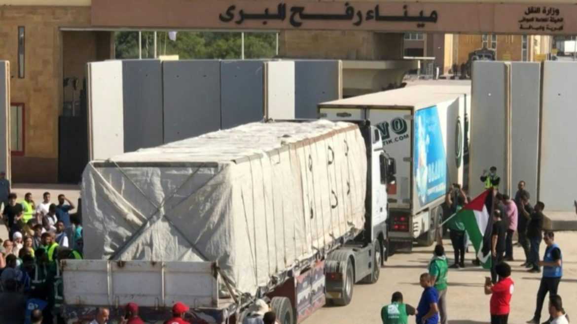 Egypt sends more aid to Gaza as Ramadan kicks off
