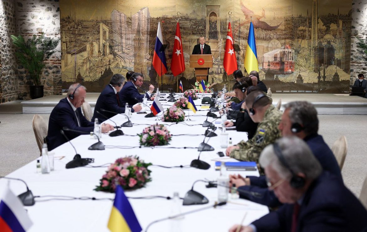 Russia says no progress on key issues in Ukraine talks
