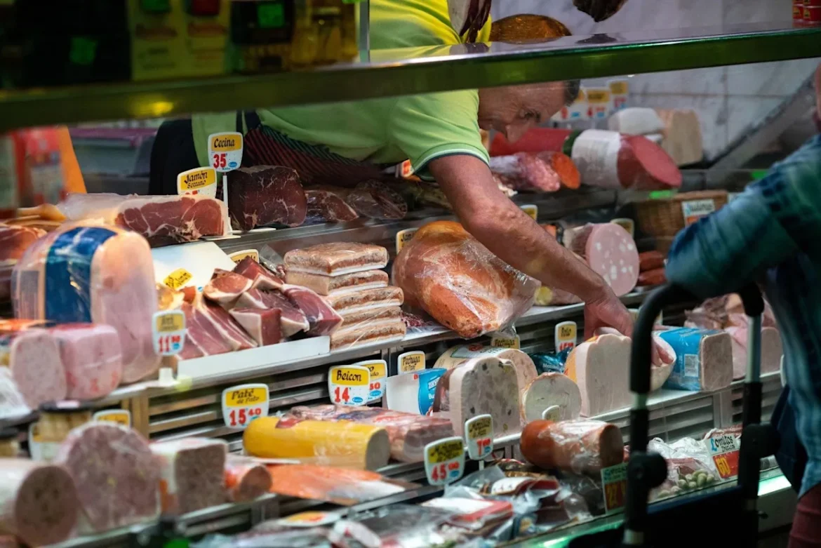 Singapore approves Greece, Lithuania, Latvia as meat, egg import sources