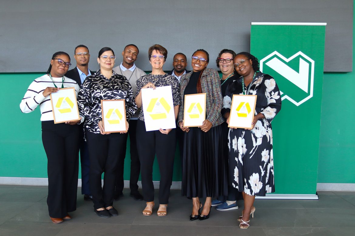 Nedbank Namibia receives 6th Commerzbank STP Award
