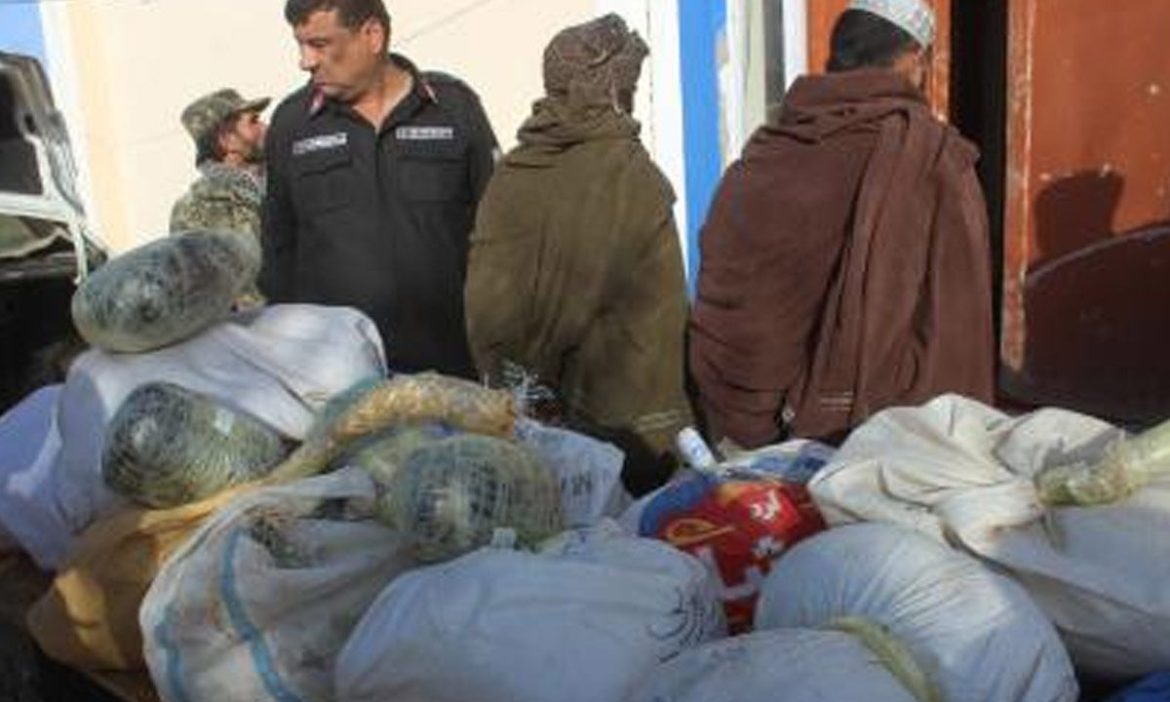 Afghan police discover drug lab, arrest 3 in eastern Laghman province