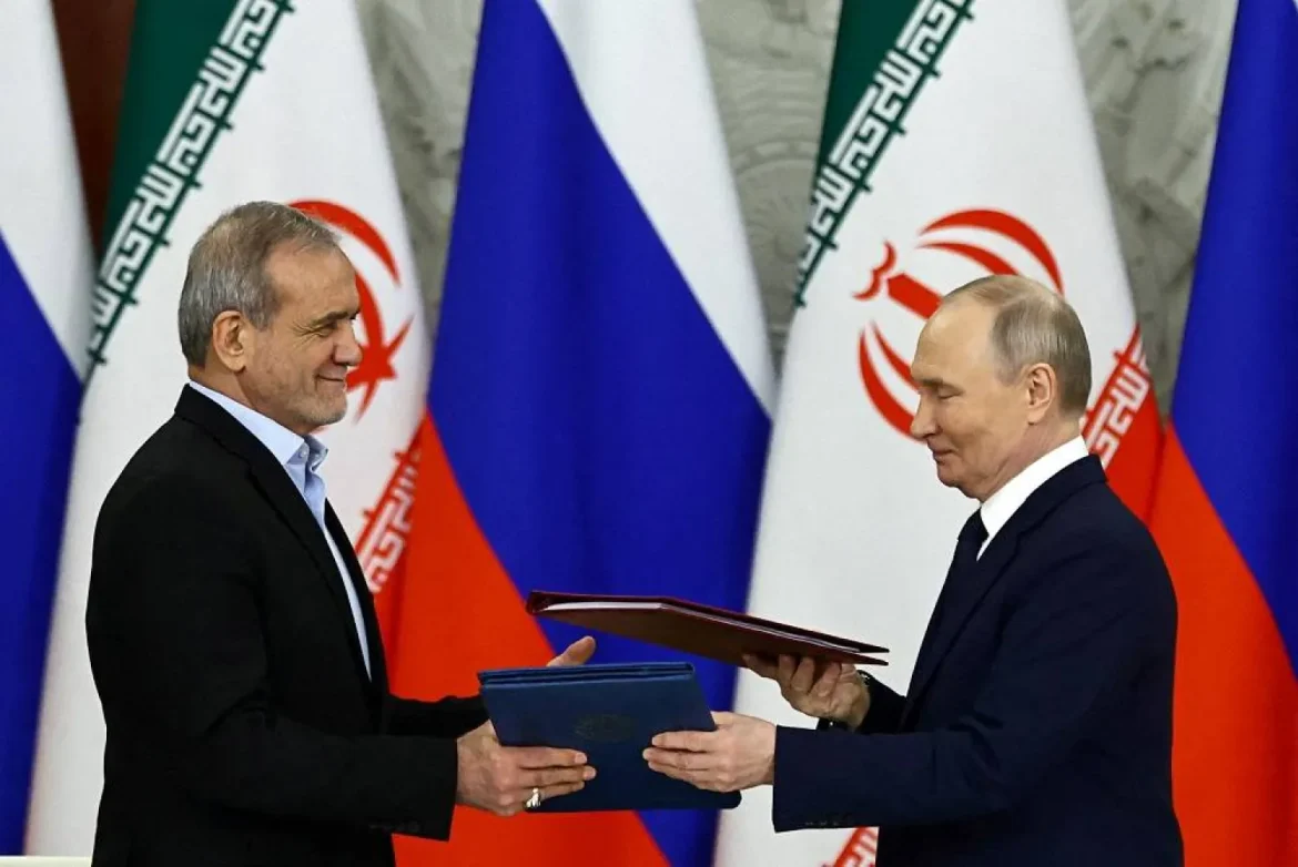 Iranian, Russian presidents discuss enhancing economic cooperation — media